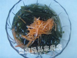 芝麻双丝海带的做法步骤：3