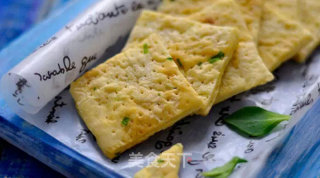 好吃到你味蕾都融化—葱香苏打饼的做法