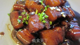 这次不发甜食啦，来个外婆红烧肉！的做法