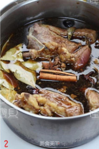 卤肉的做法步骤：2