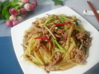 炒牛肉土豆丝的做法