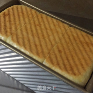 牛奶土司的做法