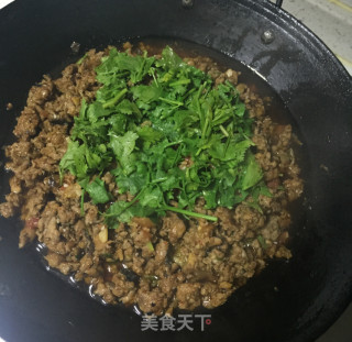 麻辣鸭沫的做法