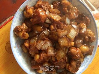 鸡脆骨炒圆葱的做法