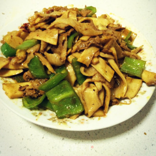杏鲍菇炒肉的做法