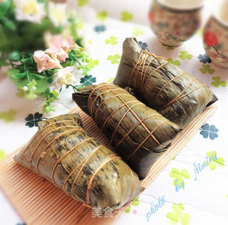 蛋黄肉粽的做法