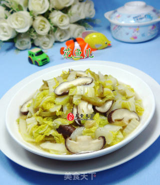 榨菜丝香菇炒娃娃菜的做法