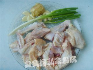 香菇鸡汤的做法步骤：3