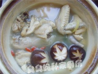 香菇鸡汤的做法步骤：3