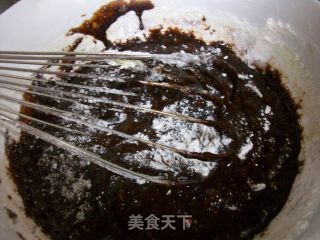 摩卡戚风蛋糕 (Mocha Chiffon Cake)的做法步骤：6