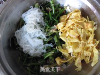 蛋皮拌菠菜的做法步骤：2
