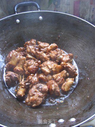 三杯鸭的做法步骤：2