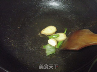 糖醋鲳鱼干的做法步骤：3