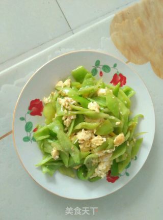 辣椒炒鸡蛋的做法