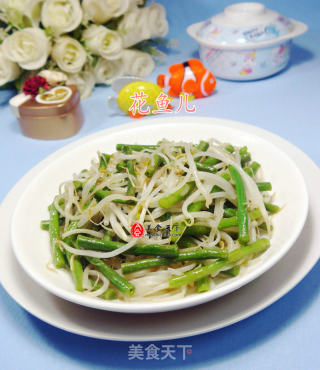 带豆炒绿豆芽的做法