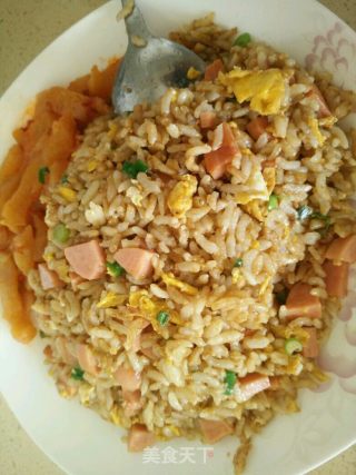 酱油火腿蛋炒饭