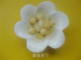 莲子百合糖水的做法