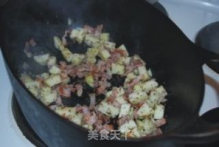 夹心肉卷李子的做法步骤：2