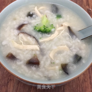 皮蛋瘦肉粥的做法