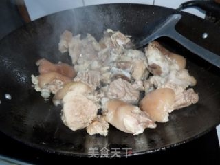 黄豆焖猪手的做法步骤：4