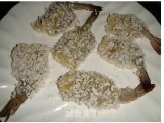 酥炸基围虾的做法步骤：3