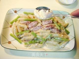 核桃菲利诺肠起司斜管面的做法步骤：3