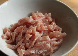 香干榨菜炒肉丝的做法步骤：4