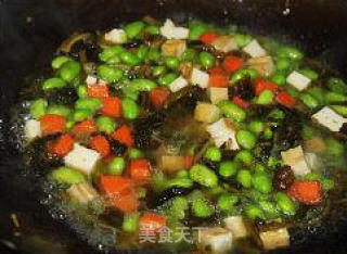 萝卜菜炒毛豆的做法步骤：4