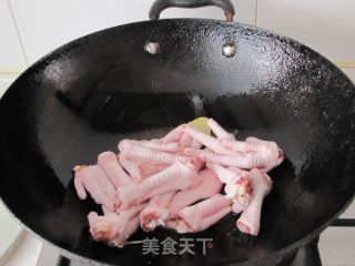 黑豆鸡爪的做法步骤：2
