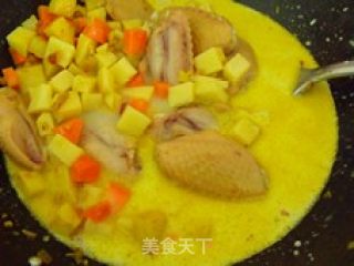 咖喱鸡翅的做法步骤：4
