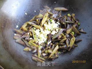 风味紫扁豆的做法步骤：2