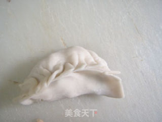 花样素馅饺子的做法步骤：4