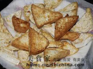 茶树菇烧豆腐的做法步骤：4