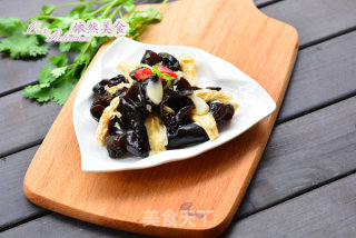 无油烟厨房-腐竹拌木耳的做法
