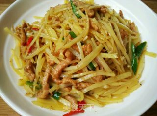 清炒瘦肉土豆丝的做法