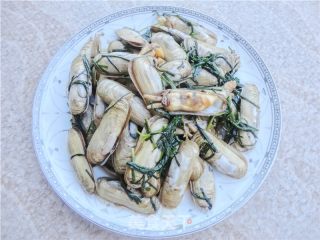 韭菜炒蛏的做法