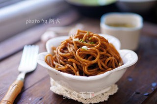 腐乳芝麻酱拌面的做法