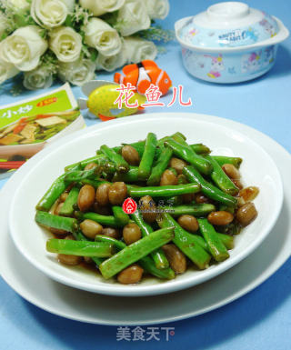 花生米炒梅豆的做法