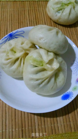 韭菜肉渣鸡蛋大包子的做法