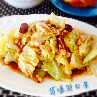 酱爆圆白菜的做法