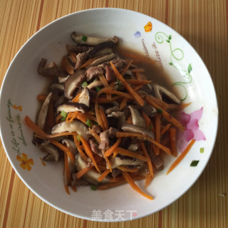 香菇胡萝卜炒肉片的做法