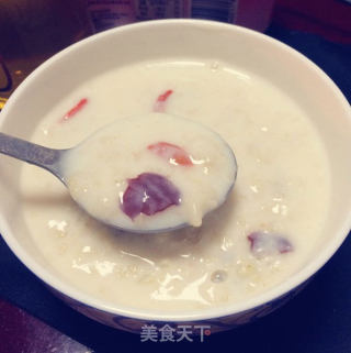 牛奶红枣粥的做法