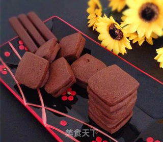 巧克力夹心饼干的做法