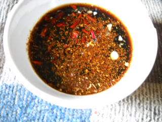 麻辣香茜黑木耳的做法步骤：2
