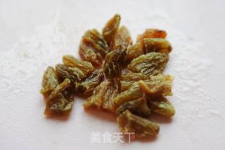 酒渍葡萄干夹心饼干的做法步骤：2