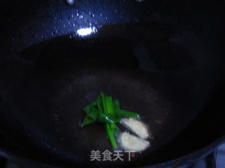 青椒肉丝面的做法步骤：2