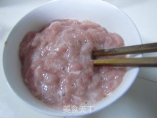 鲜菇肉丝茄汁面的做法步骤：2