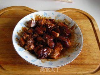 猪蹄子烧五花肉的做法步骤：5