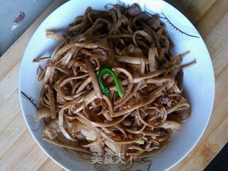 干锅茶树菇的做法