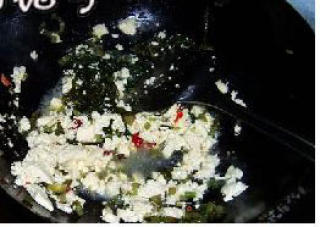 雪菜豆腐的做法步骤：3